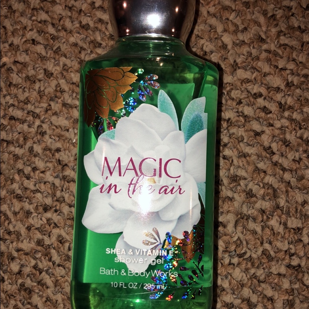 Brand new Magic In The Air body wash
